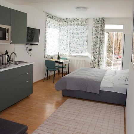 Apartman U Doktora Banska Bystrica Ngoại thất bức ảnh