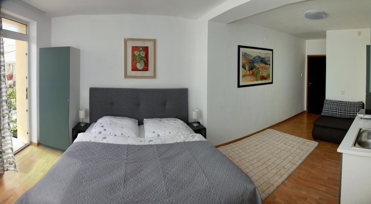 Apartman U Doktora Banska Bystrica Ngoại thất bức ảnh